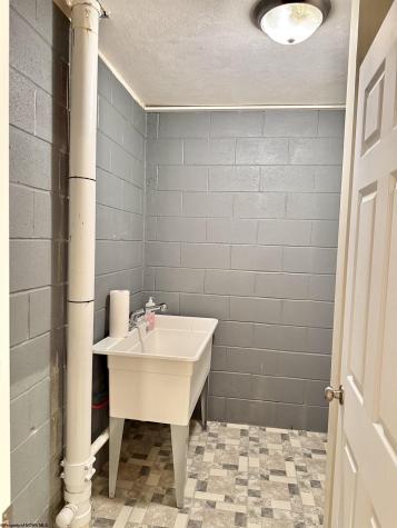 184 Woodstone Lane Parsons WV 26287-0000