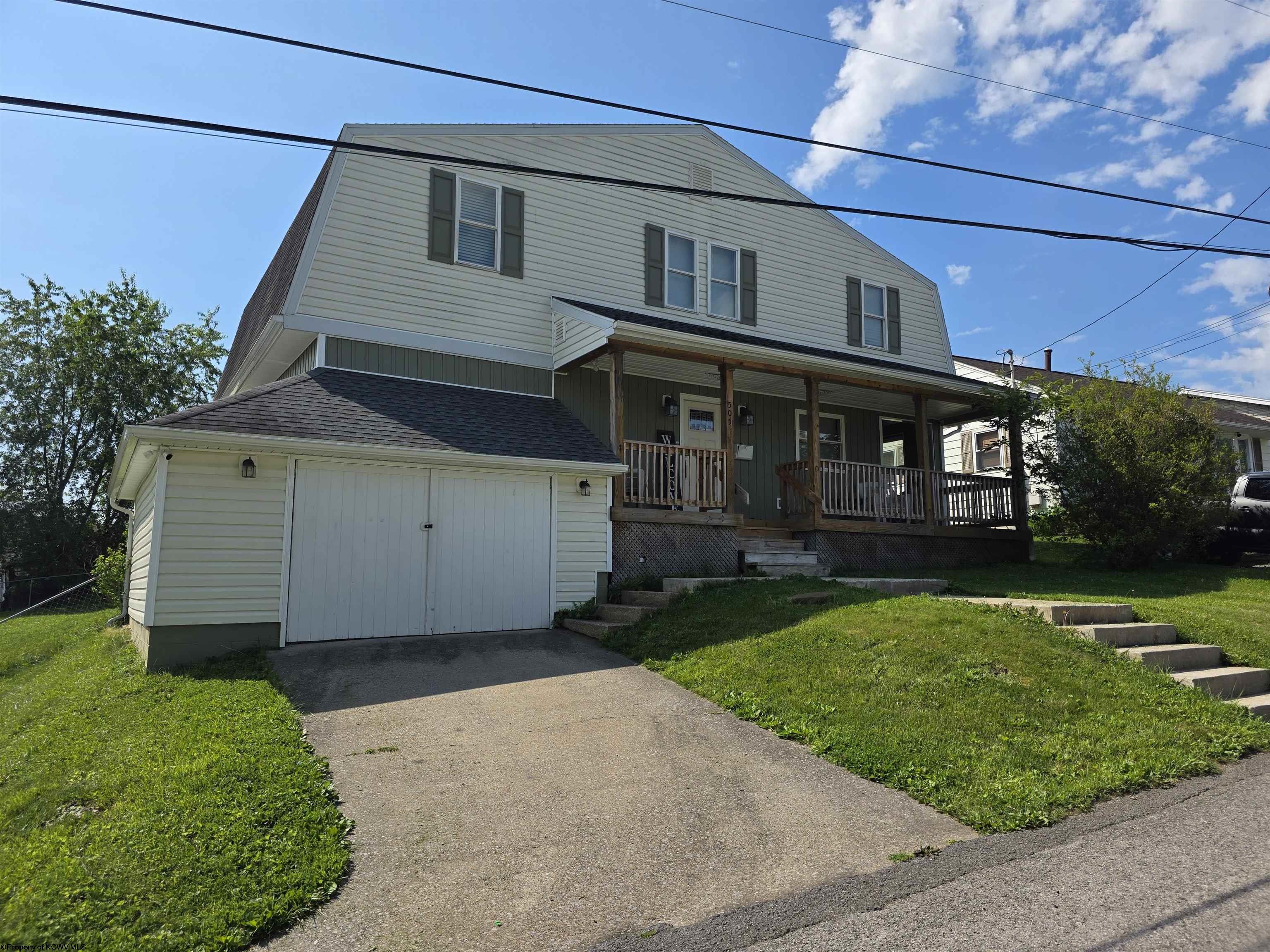 505 Thomas Street Shinnston WV 26431