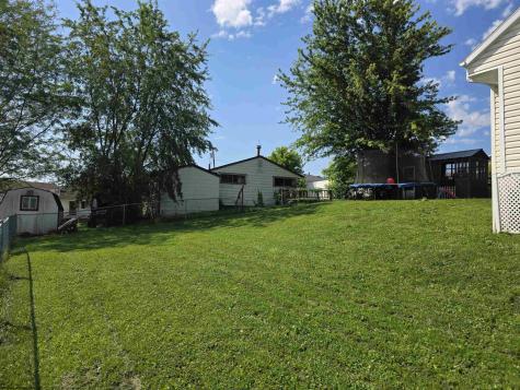 505 Thomas Street Shinnston WV 26431