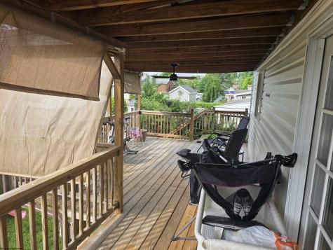 505 Thomas Street Shinnston WV 26431