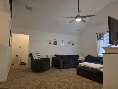 505 Thomas Street Shinnston WV 26431