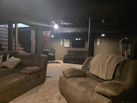 505 Thomas Street Shinnston WV 26431