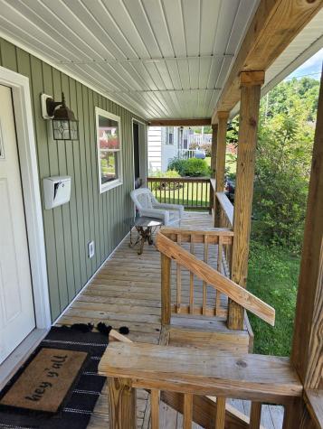 505 Thomas Street Shinnston WV 26431