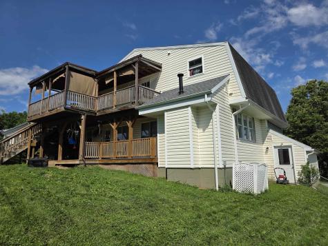 505 Thomas Street Shinnston WV 26431