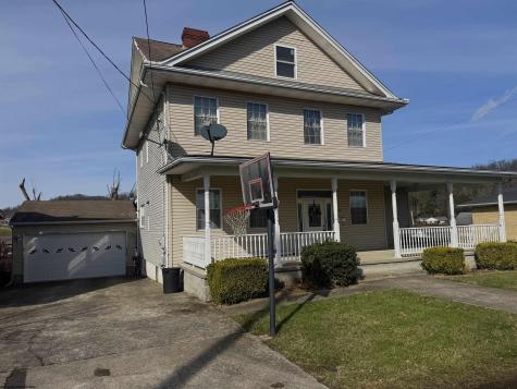 1507 Edgeway Drive Fairmont WV 26554