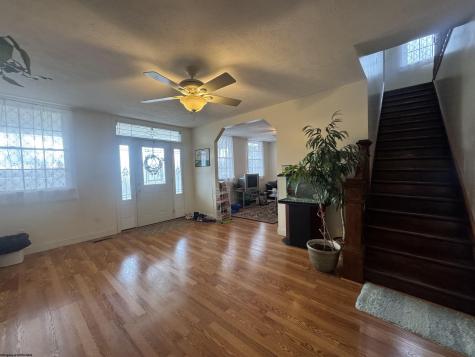 1507 Edgeway Drive Fairmont WV 26554