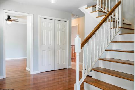 609 Southern Pines Drive Oakland MD 21550