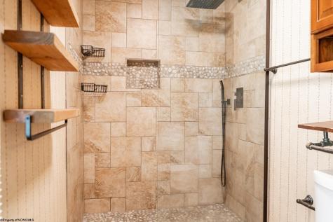 609 Southern Pines Drive Oakland MD 21550