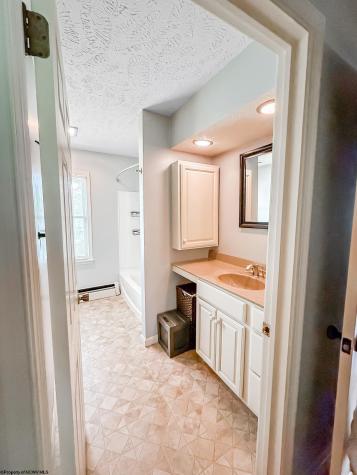 609 Southern Pines Drive Oakland MD 21550