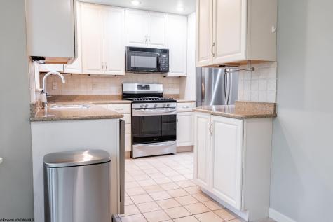 609 Southern Pines Drive Oakland MD 21550