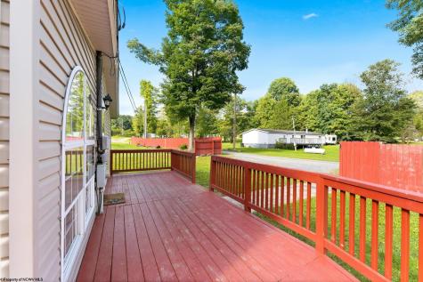 58 Mayhew Lane Morgantown WV 26508