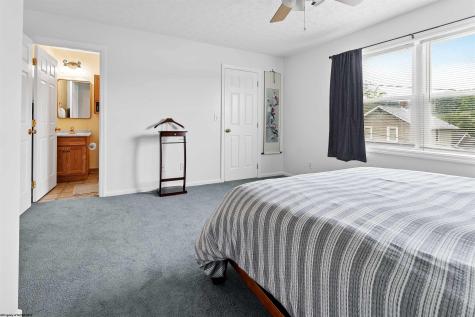 709 Elysian Avenue Morgantown WV 26501