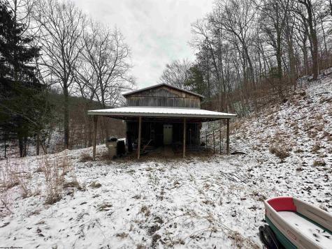 3004 Sycamore Run Road Glenville WV 26351