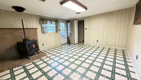 1812 Pearlman Avenue Clarksburg WV 26301-1625