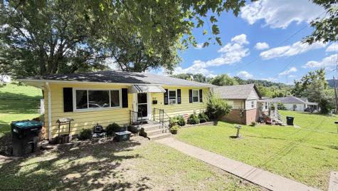 1812 Pearlman Avenue Clarksburg WV 26301-1625