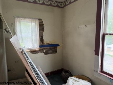 336 Mountaineer Highway Philippi WV 26416