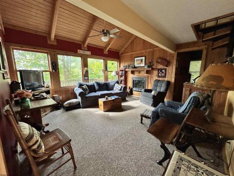 185 Tree Top Lane Davis WV 26260