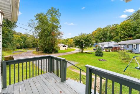 28 England Rd Road Morgantown WV 26508