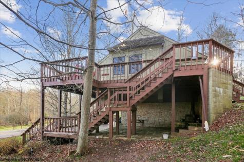 213 Treetop Lane Davis WV 26260