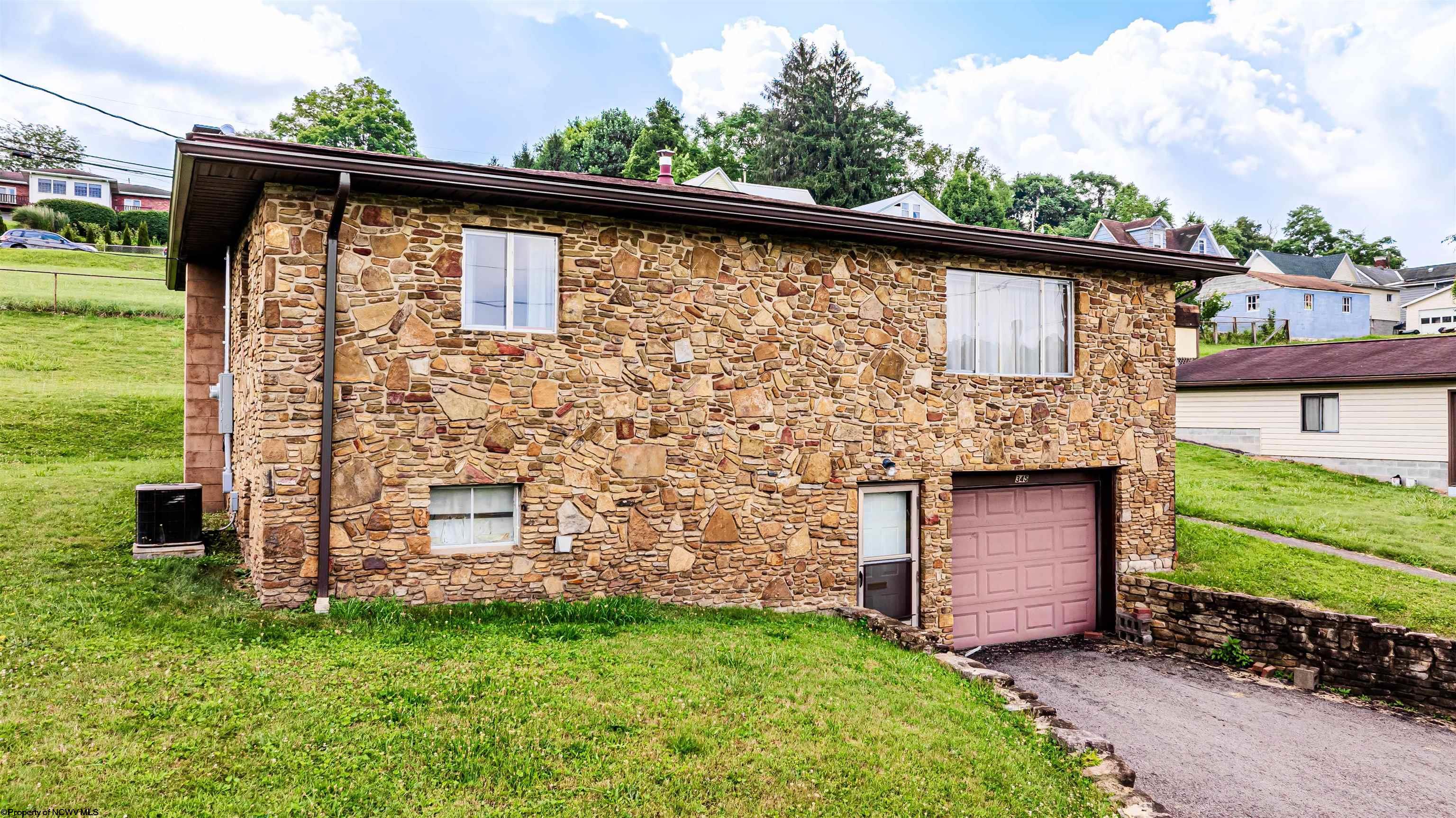 345 Lincoln Street Fairmont WV 26554