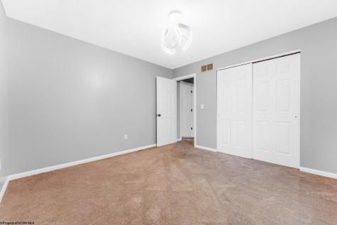 3208 Lemley Street Morgantown WV 26508