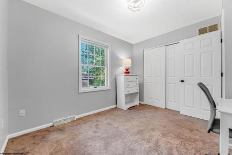 3208 Lemley Street Morgantown WV 26508