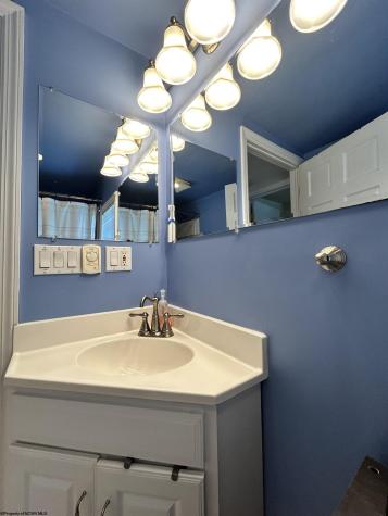 420 Fairfax Avenue Davis WV 26260