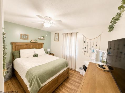 119 Williams Avenue Kingwood WV 26537