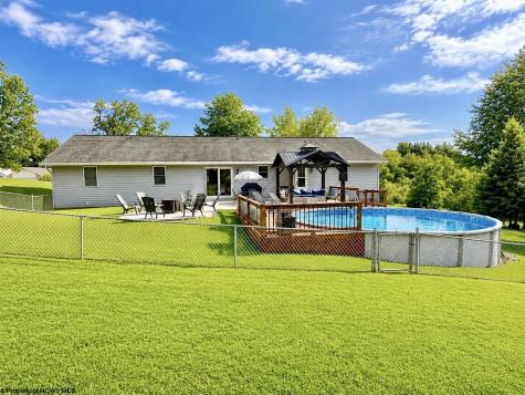 119 Williams Avenue Kingwood WV 26537
