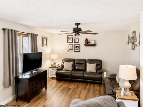 119 Williams Avenue Kingwood WV 26537