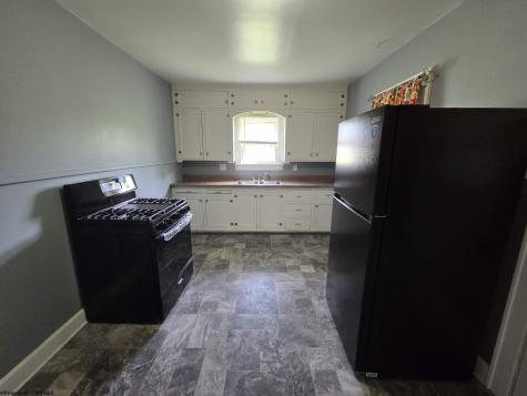 595 S Pike Street Shinnston WV 26431