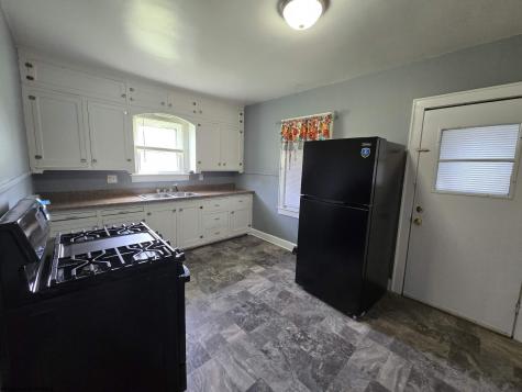 595 S Pike Street Shinnston WV 26431