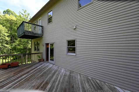 308 Dove Drive Morgantown WV 26508-4480