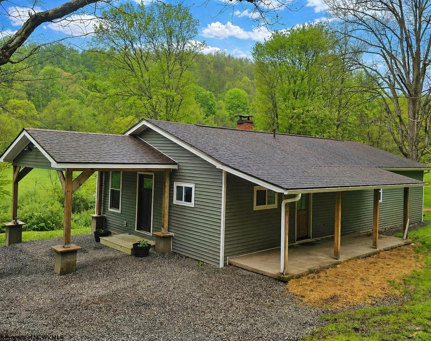 402 Battle Run Road Wallace WV 26448