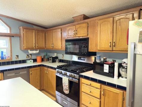 1689 Bell Crouch Road Huttonsville WV 26273