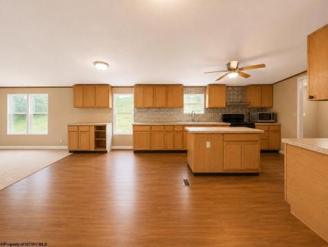 54 Crystal Lane Bridgeport WV 26330
