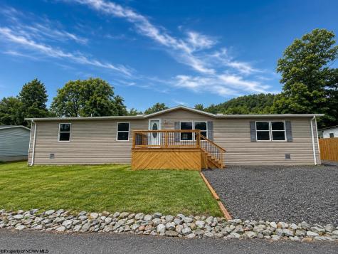 54 Crystal Lane Bridgeport WV 26330