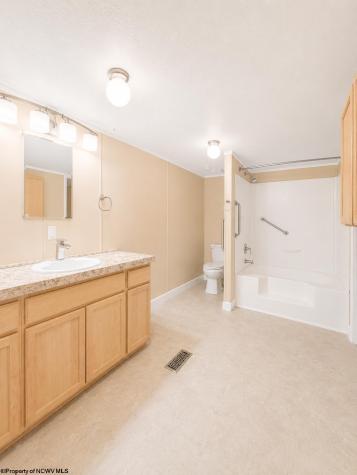 54 Crystal Lane Bridgeport WV 26330