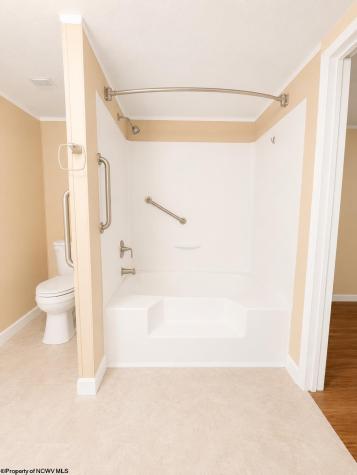 54 Crystal Lane Bridgeport WV 26330