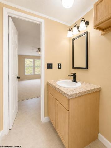 54 Crystal Lane Bridgeport WV 26330