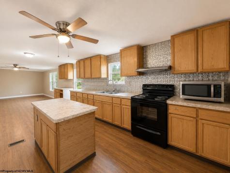 54 Crystal Lane Bridgeport WV 26330