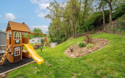 2299 Meadows Drive Morgantown WV 26505