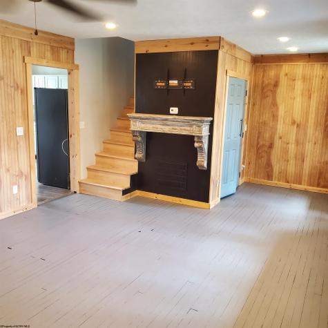 206 1st Street Elkins WV 26241