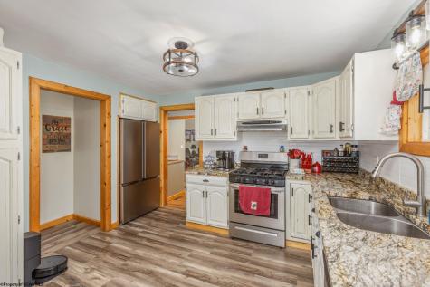 122 Center Street Kingwood WV 26537