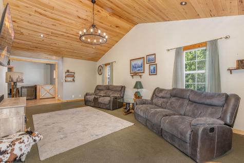 122 Center Street Kingwood WV 26537