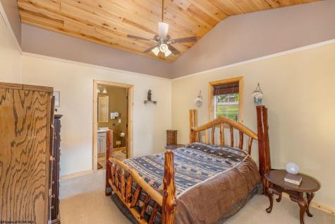 122 Center Street Kingwood WV 26537