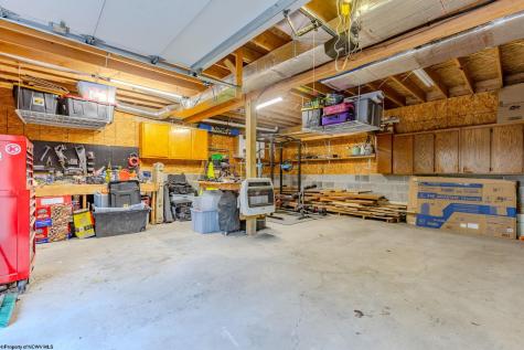 122 Center Street Kingwood WV 26537