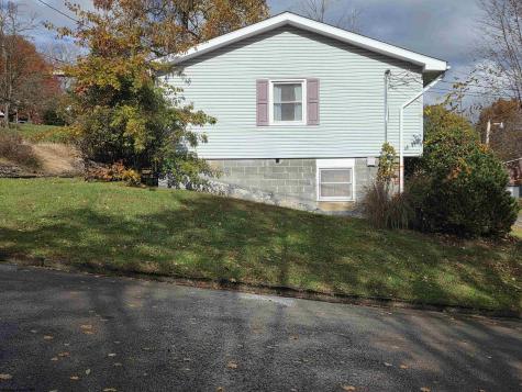 101 Dawn Street Kingwood WV 26537