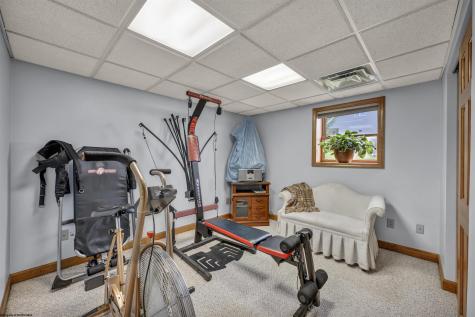 31 Jo Glen Drive Morgantown WV 26508