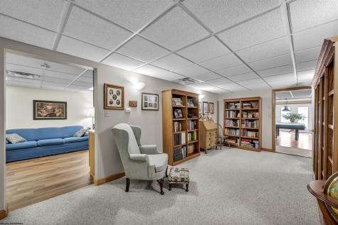 31 Jo Glen Drive Morgantown WV 26508